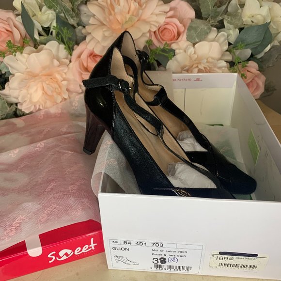 Sweet T-Strap Pumps - Picture 6 of 6